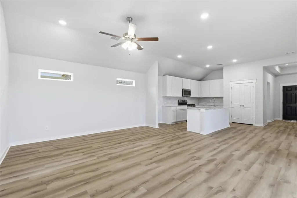 175 Bellie Lane Kyle TX 78640
