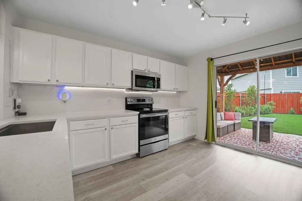 7625 Cayenne Lane Austin TX 78741