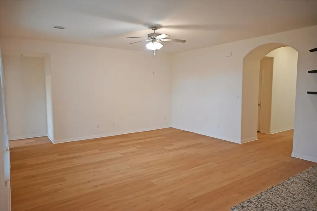 2108 Maplewood Drive Leander TX 78641