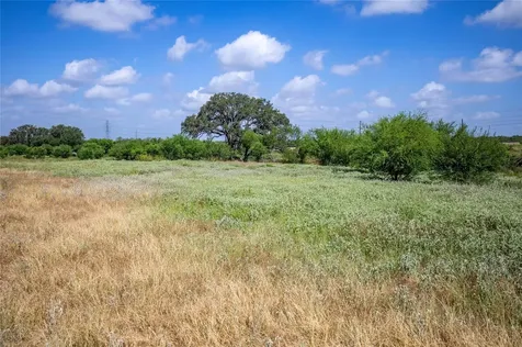16385 Donop Road Elmendorf TX 78112