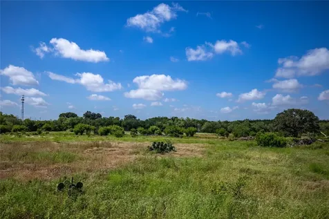 16385 Donop Road Elmendorf TX 78112