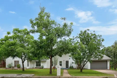 12422 Deer Track Austin TX 78727