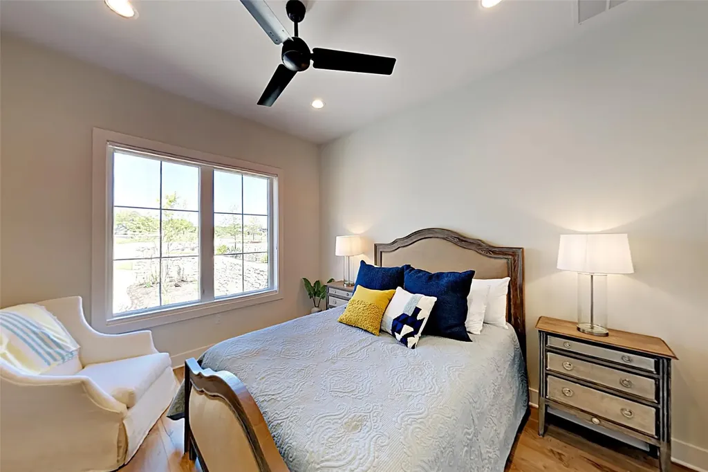 19517 Flying J Boulevard Spicewood TX 78669