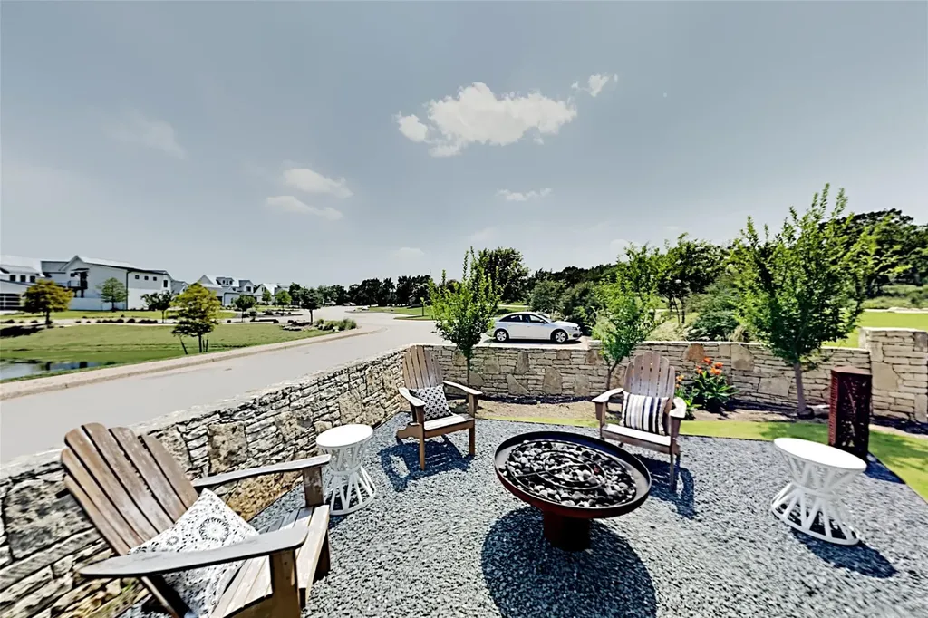 19517 Flying J Boulevard Spicewood TX 78669