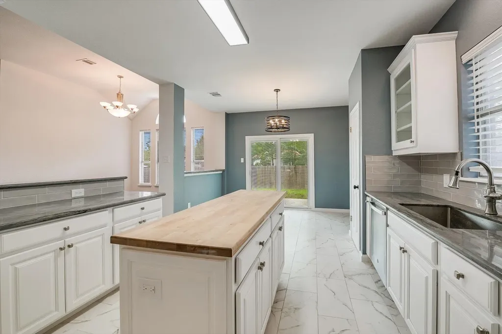 7117 Dagon Drive Austin TX 78754