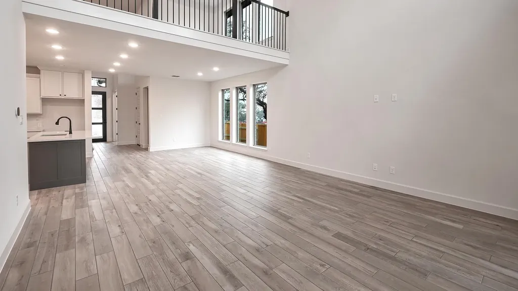 172 Basket Flower Loop Kyle TX 78640