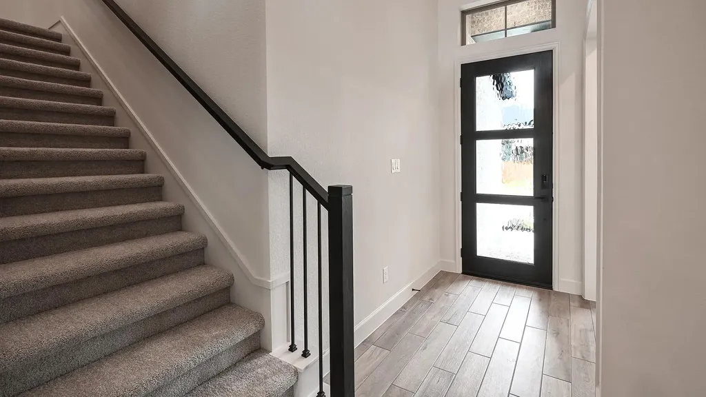 172 Basket Flower Loop Kyle TX 78640