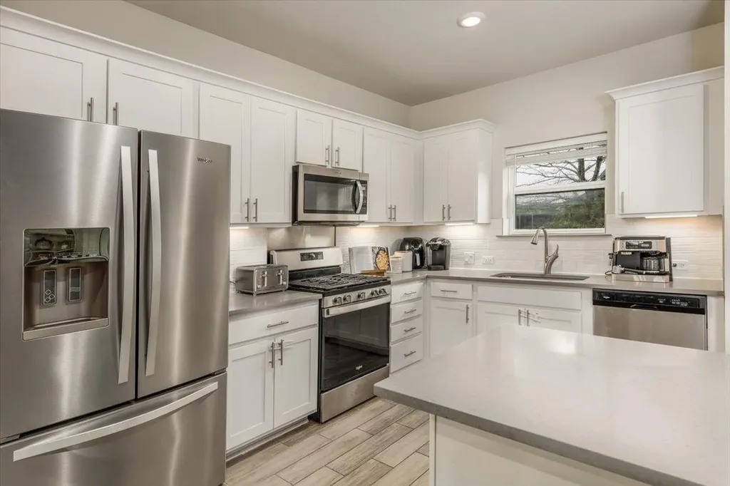 5501-A Charles Merle Drive Austin TX 78747