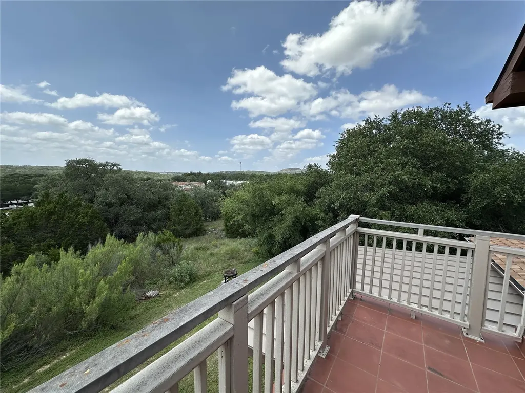 134 Clearwater Court Canyon Lake TX 78133