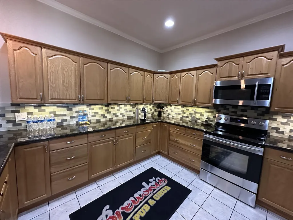 134 Clearwater Court Canyon Lake TX 78133