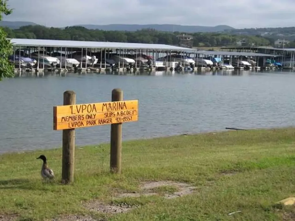 21100 Ringtail Cove Lago Vista TX 78645