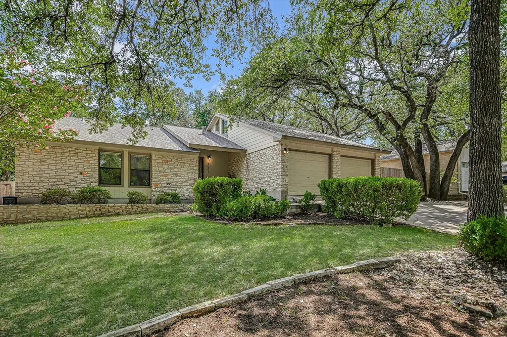 7001 Narrow Oak Trail Austin TX 78759