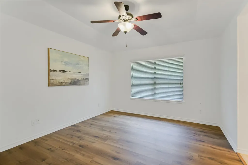 7001 Narrow Oak Trail Austin TX 78759