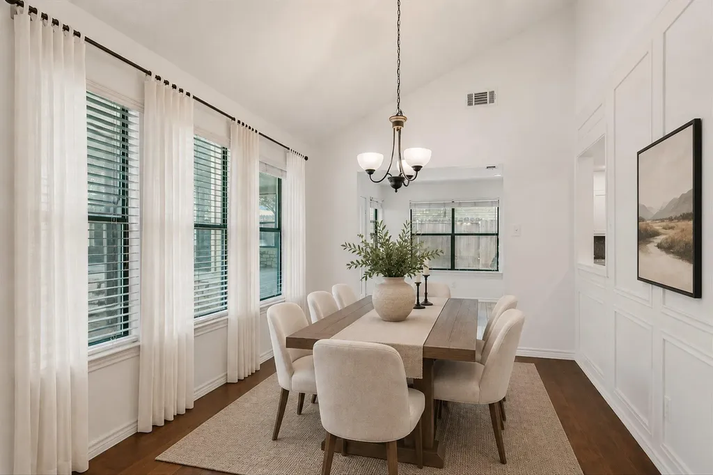 7001 Narrow Oak Trail Austin TX 78759