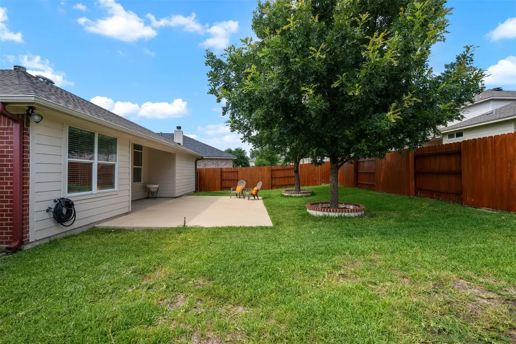 1916 Shaker Trail Austin TX 78754