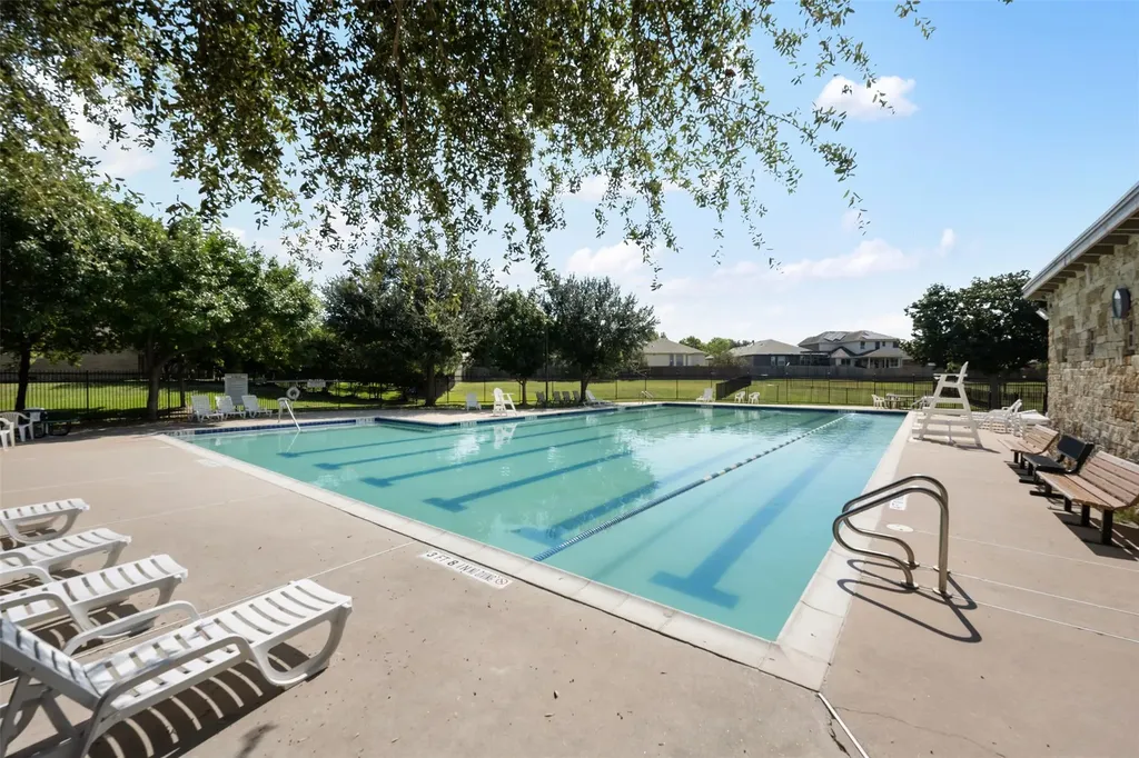 1916 Shaker Trail Austin TX 78754