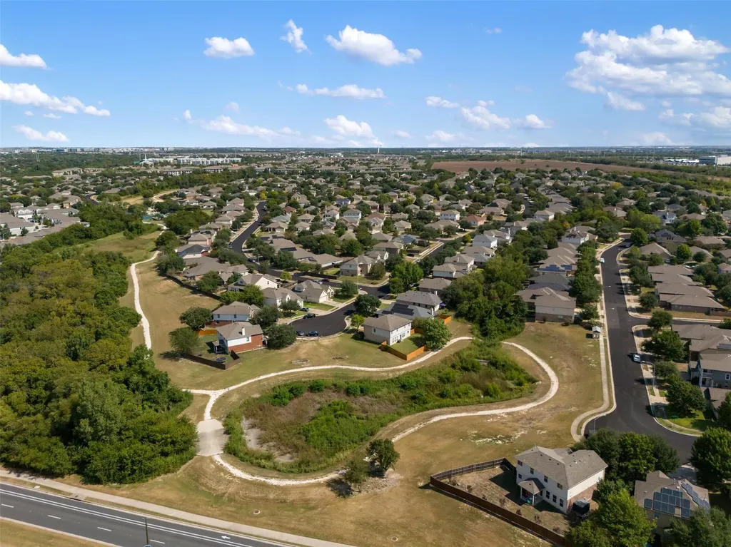 1916 Shaker Trail Austin TX 78754
