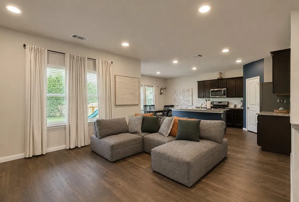 484 Spider Lily Drive Kyle TX 78640