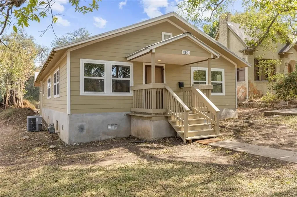 1801 Travis Heights Boulevard Austin TX 78704