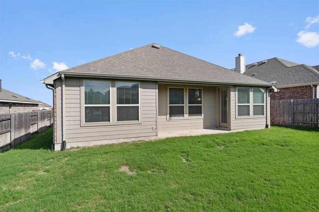 179 Knots Landing Kyle TX 78640