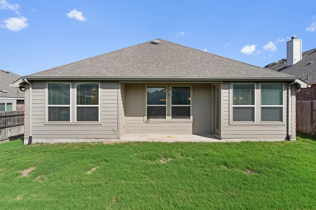 179 Knots Landing Kyle TX 78640
