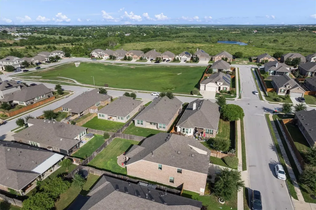 179 Knots Landing Kyle TX 78640