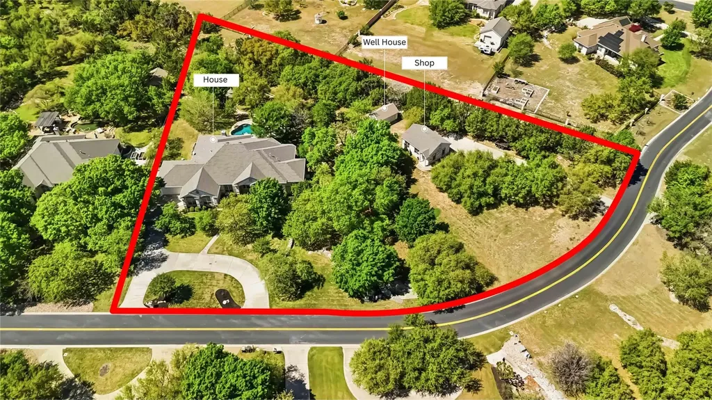 205 W Majestic Oak Lane Georgetown TX 78633