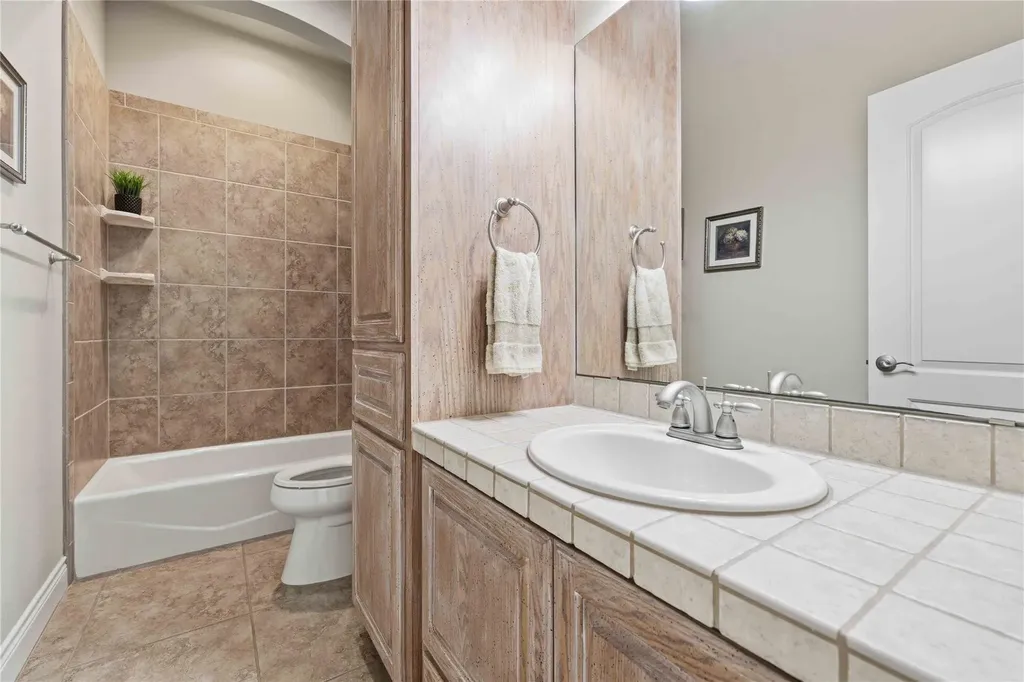 205 W Majestic Oak Lane Georgetown TX 78633