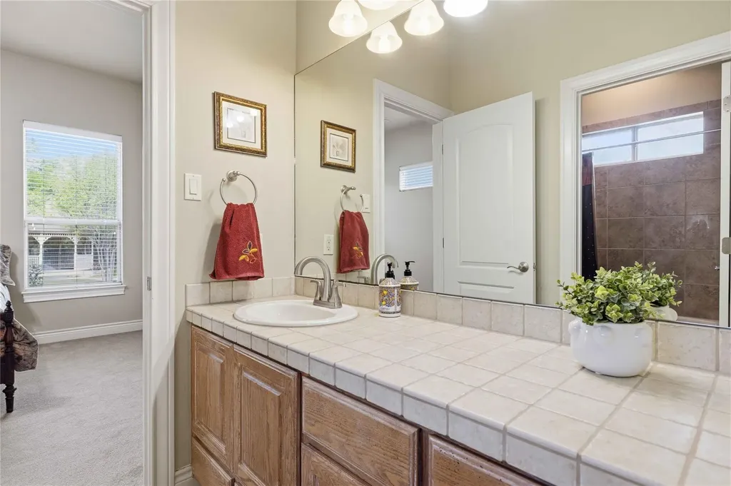 205 W Majestic Oak Lane Georgetown TX 78633