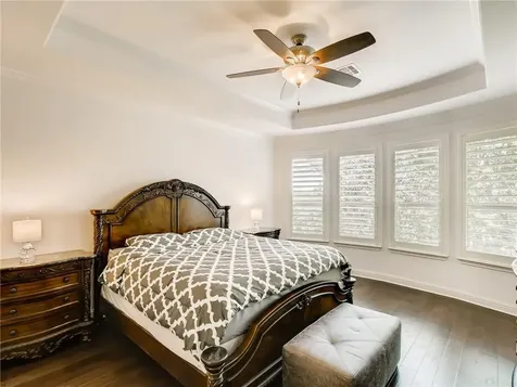 215 Woodlands Court Lakeway TX 78738