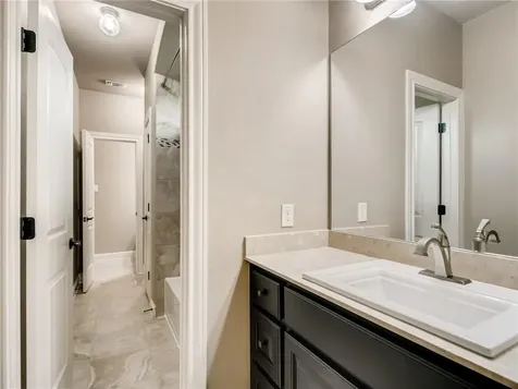 215 Woodlands Court Lakeway TX 78738