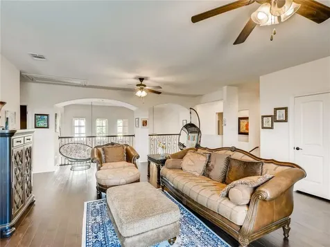 215 Woodlands Court Lakeway TX 78738