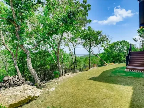 215 Woodlands Court Lakeway TX 78738