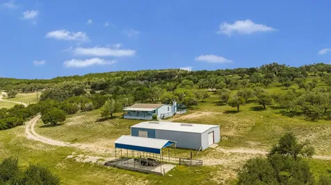 1222 Wegener Trail Fischer TX 78623