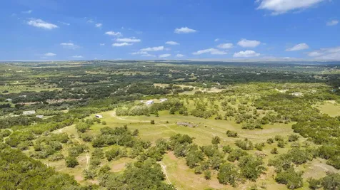 1222 Wegener Trail Fischer TX 78623