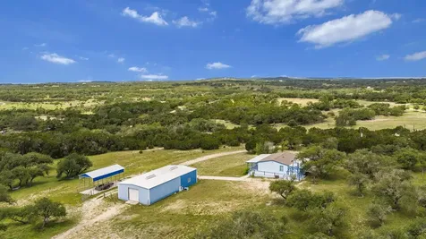 1222 Wegener Trail Fischer TX 78623