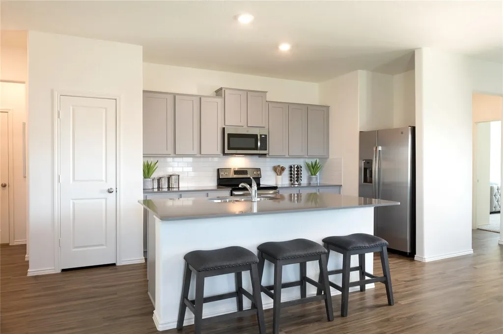 1306 Hermosa Gardens Georgetown TX 78628