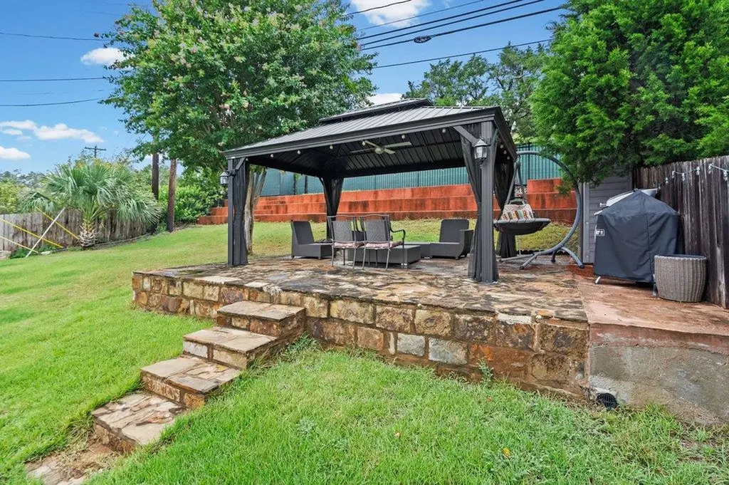5138 Mansfield View Court Austin TX 78732