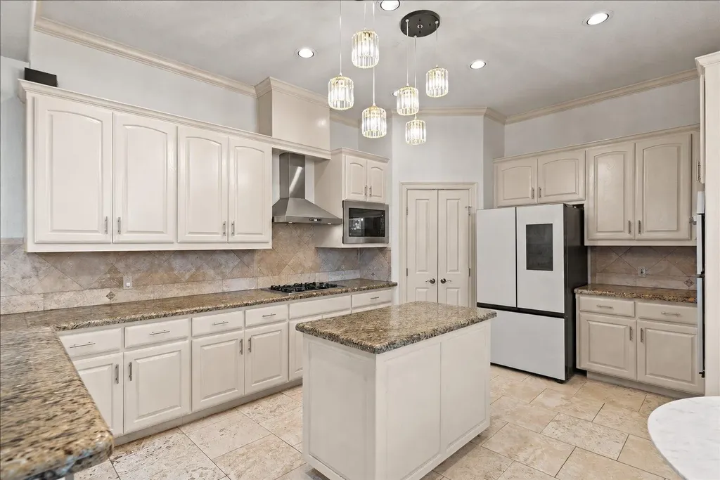 5138 Mansfield View Court Austin TX 78732