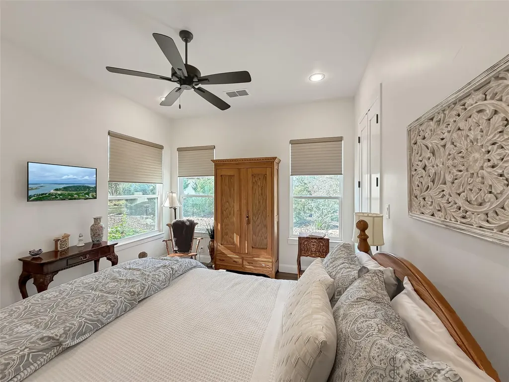 631 Angelica Vista Canyon Lake TX 78133