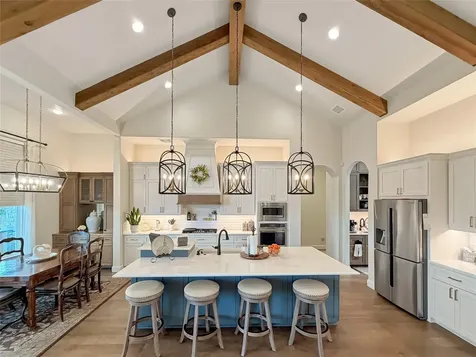631 Angelica Vista Canyon Lake TX 78133