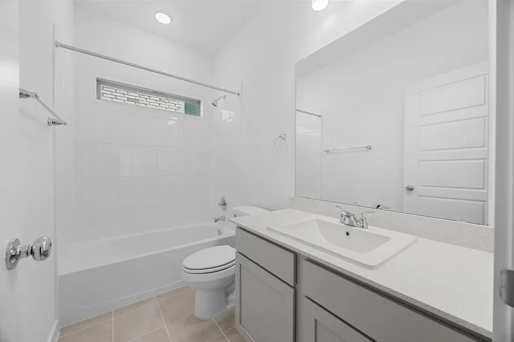 186 Hornet Street Elgin TX 78621