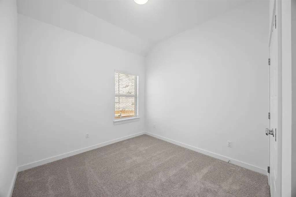 186 Hornet Street Elgin TX 78621
