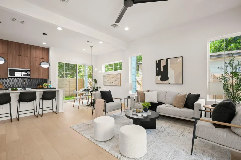 601 Vermont Road Austin TX 78702