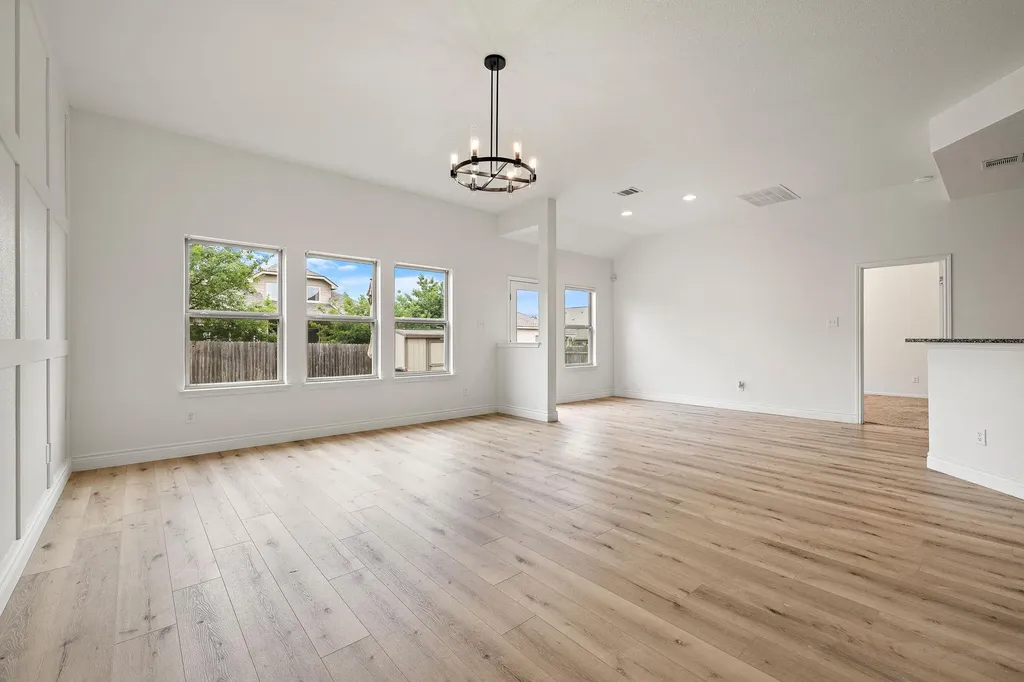 1013 Matheson Drive Leander TX 78641