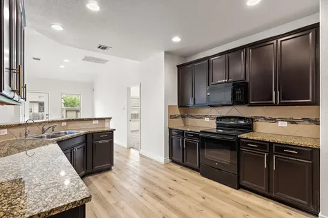 1013 Matheson Drive Leander TX 78641