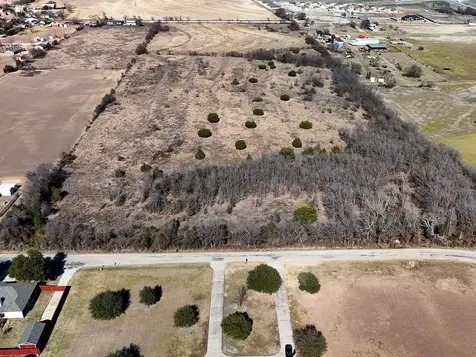 1015 E Main Street Troy TX 76579