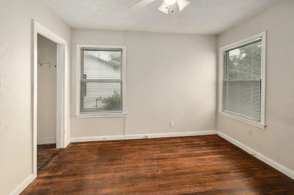 4701 Leslie Avenue Austin TX 78721