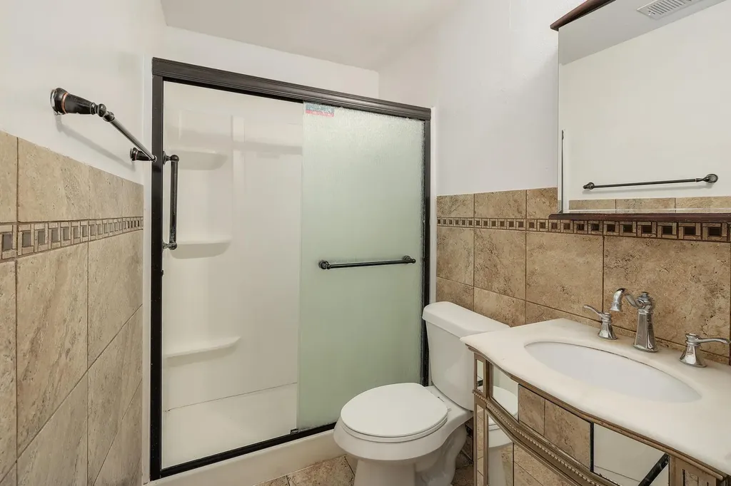 4701 Leslie Avenue Austin TX 78721
