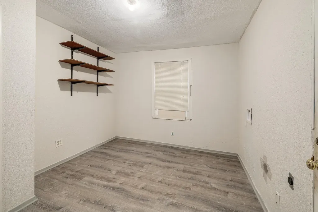 4701 Leslie Avenue Austin TX 78721
